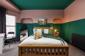 5 chambres, bureau, fer et planche à repasser, Wi-Fi gratuit