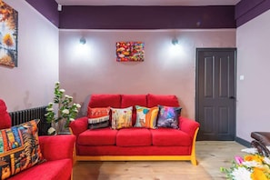 TV connectée, jeux vidéo, espaces bureaux