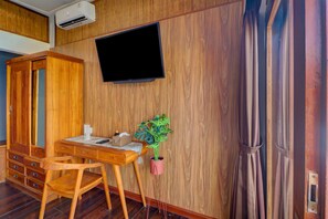 Deluxe Suite | Free WiFi, bed sheets - Collection O near Sanur Beach formerly S (Denpasar)