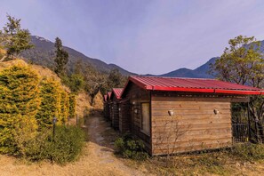 Quadruple Room | Exterior - Hidden Valley Resort Pangot (Pangoot)