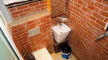 Kamar Twin Deluks, pemandangan kota | Kamar mandi