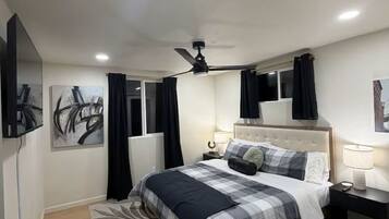 3 bedrooms, WiFi, bed sheets