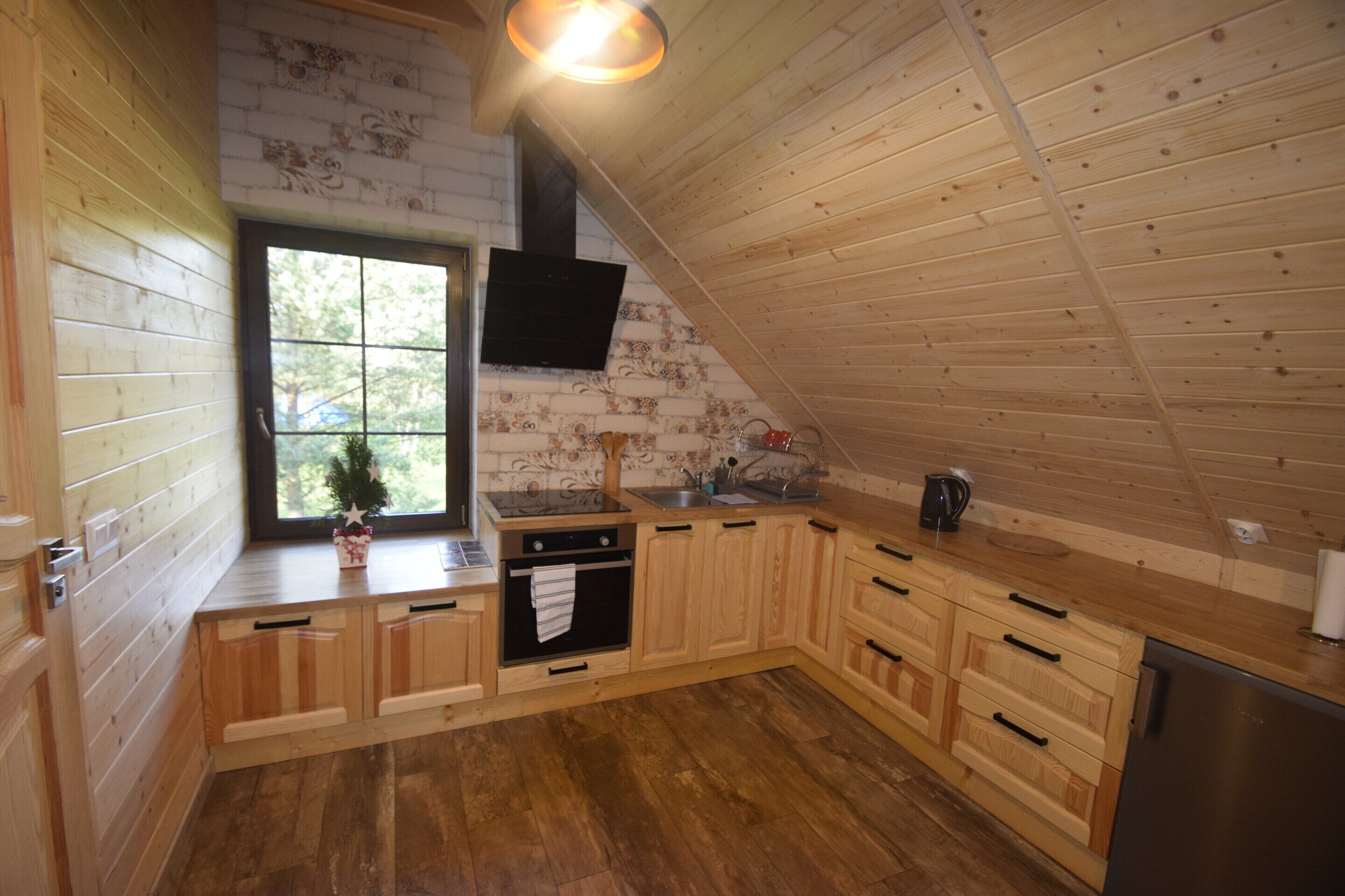 منزل كلاسيكي - ٣ غرف نوم | مطبخ خاص