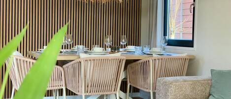 Maison Confort, 2 chambres | Restauration