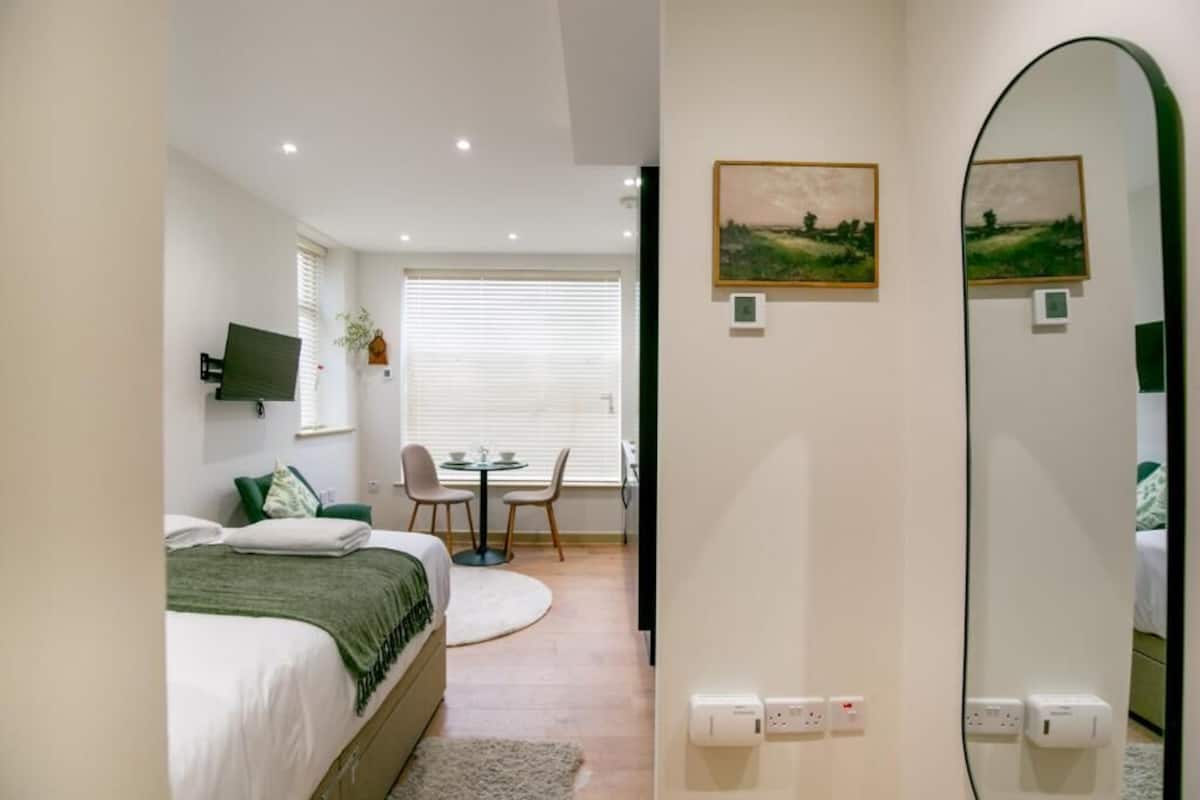 Standard Studio, City View