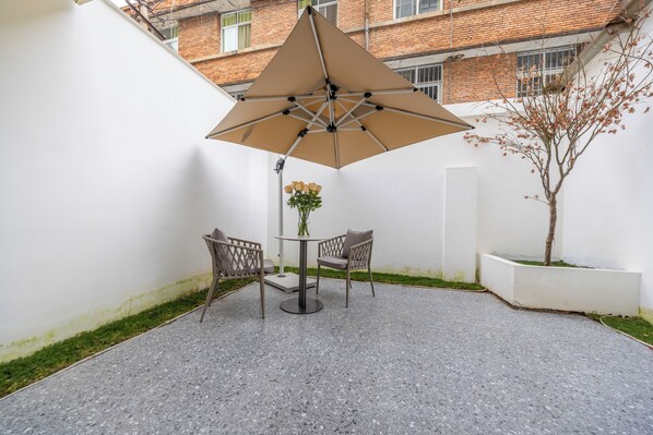 Doppia Classic, vista città | Ristorazione all'aperto