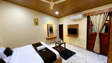 Standard Double Room, Hill View