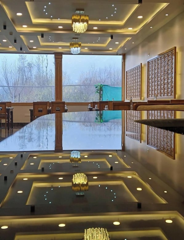 Lobby - Hotel Royale Comfort Pahalgam (Pahalgam)