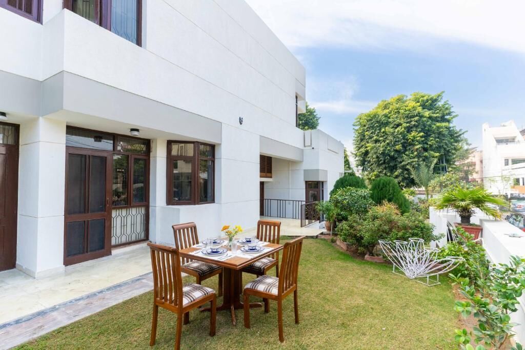 Double Room, Garden View | Outdoor dining