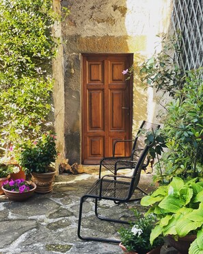 Terrace/patio - My smallDOMIZIL Tuscany Casa Omega (Montefegatesi (Bagni di Lucca))