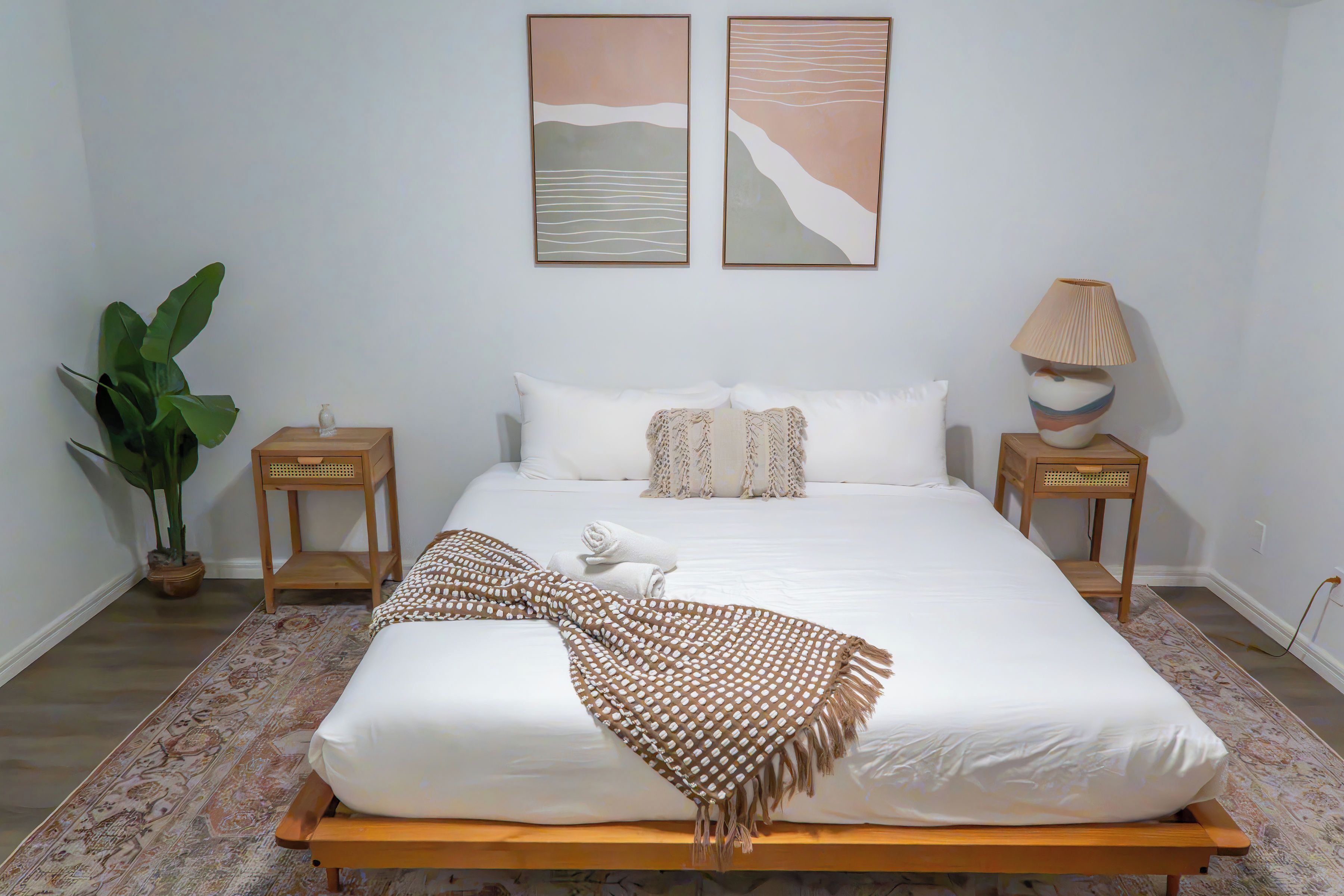 Bedroom 1: king bed