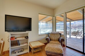 TV - Ultimate Base Camp! Disc Golf, Hike, ATV, Views (Moab)