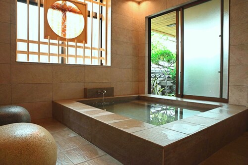 Naha accommodation Holiday / Naha City Okinawa