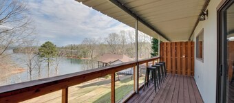 Lake Keowee Gem! Close to Clemson & Hiking Trails