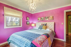 Room - Ozark Getaway w/ Pond, Fire Pit & Patio (Dover)