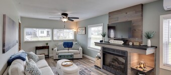 Near Pine Knob, Lakes & Trails! Ortonville Getaway