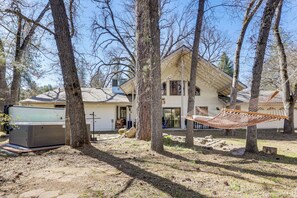 Exterior - Creekside Nature Retreat Near Yosemite Nat’l Park! (Oakhurst)