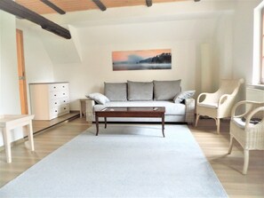 Living area - Natural paradise at the gates of Leipzig (Regis-Breitingen)