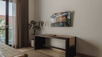 Villa, Balcony, Pool View | Living area