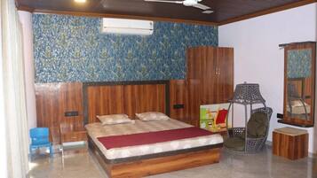 Deluxe Double Room, Balcony