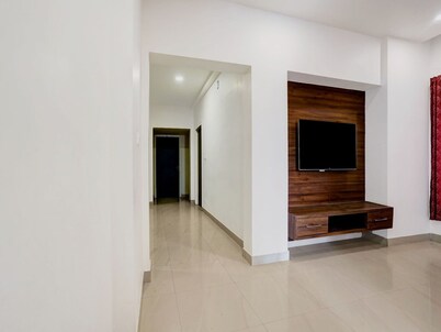 Super Hotel O Ashok Nagar Near Jntu College