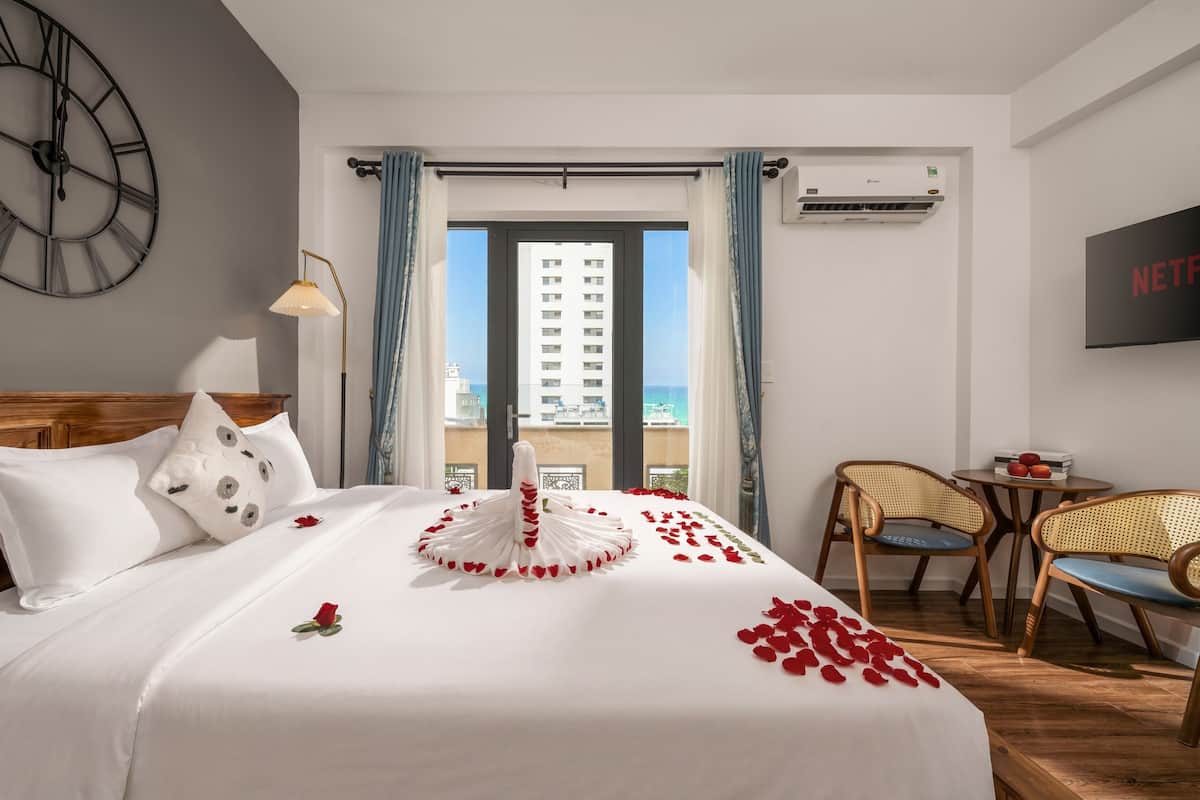 Luxury Double Room | Free WiFi