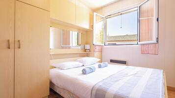 2 Schlafzimmer, Bügeleisen/Bügelbrett, WLAN, Bettwäsche