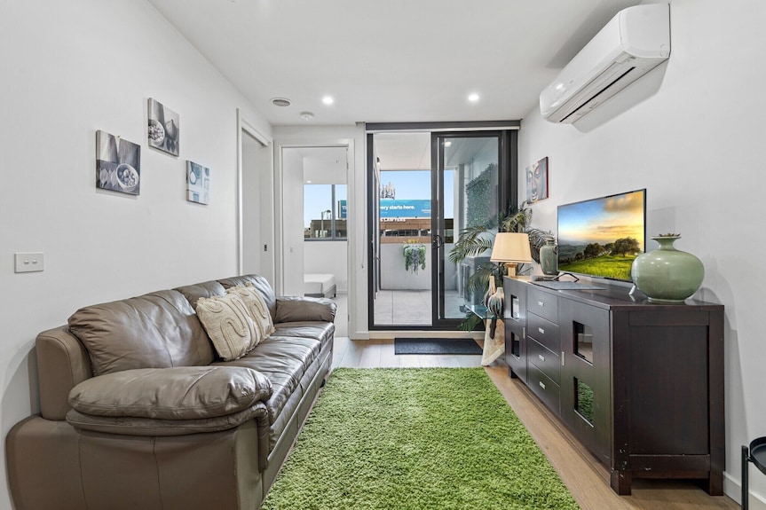 Amplio Apartamento De 2 Habitaciones En Hughesdale. - Notting Hill