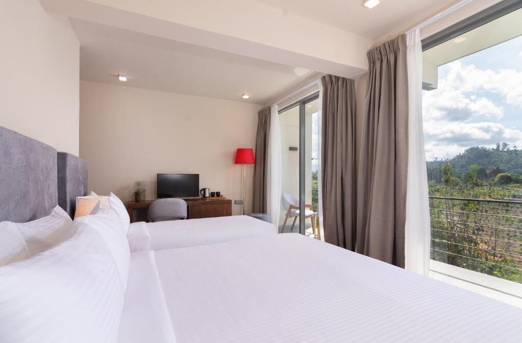 Superior Triple Room, Mountain View