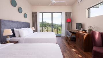 Superior Triple Room, Mountain View