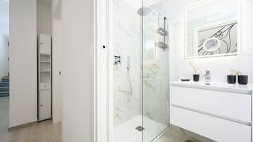 Appartement, vue mer | Salle de bain