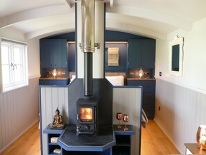 Interior - Large luxury shepherd's hut with hot tub in the stunning Welsh countryside. (Llandeilo)