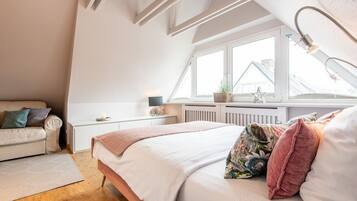 5 habitaciones, tabla de planchar con plancha, wifi y ropa de cama