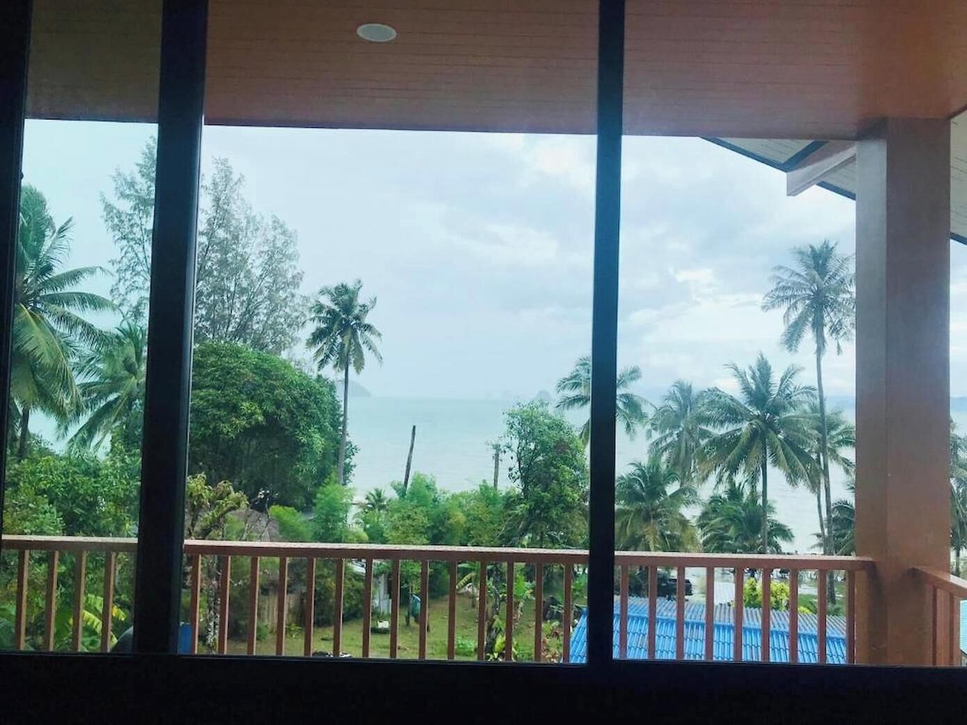 Deluxe Double or Twin Room with Ocean View | Property grounds