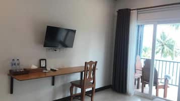 Deluxe Double Room with Balcony | Intérieur