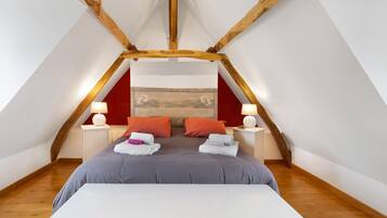 2 habitaciones, tabla de planchar con plancha, wifi y ropa de cama