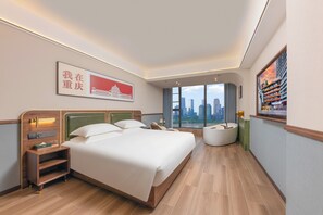 River View Private Bath King Room | Bộ đồ giường cao cấp, nệm cao su hoạt tính (memory foam) 