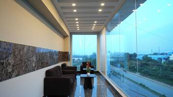 Deluxe-Doppelzimmer, Stadtblick | Innenbereich