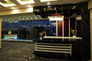 Lobby - Hotel Royal Nandhana (Doddaballapur)