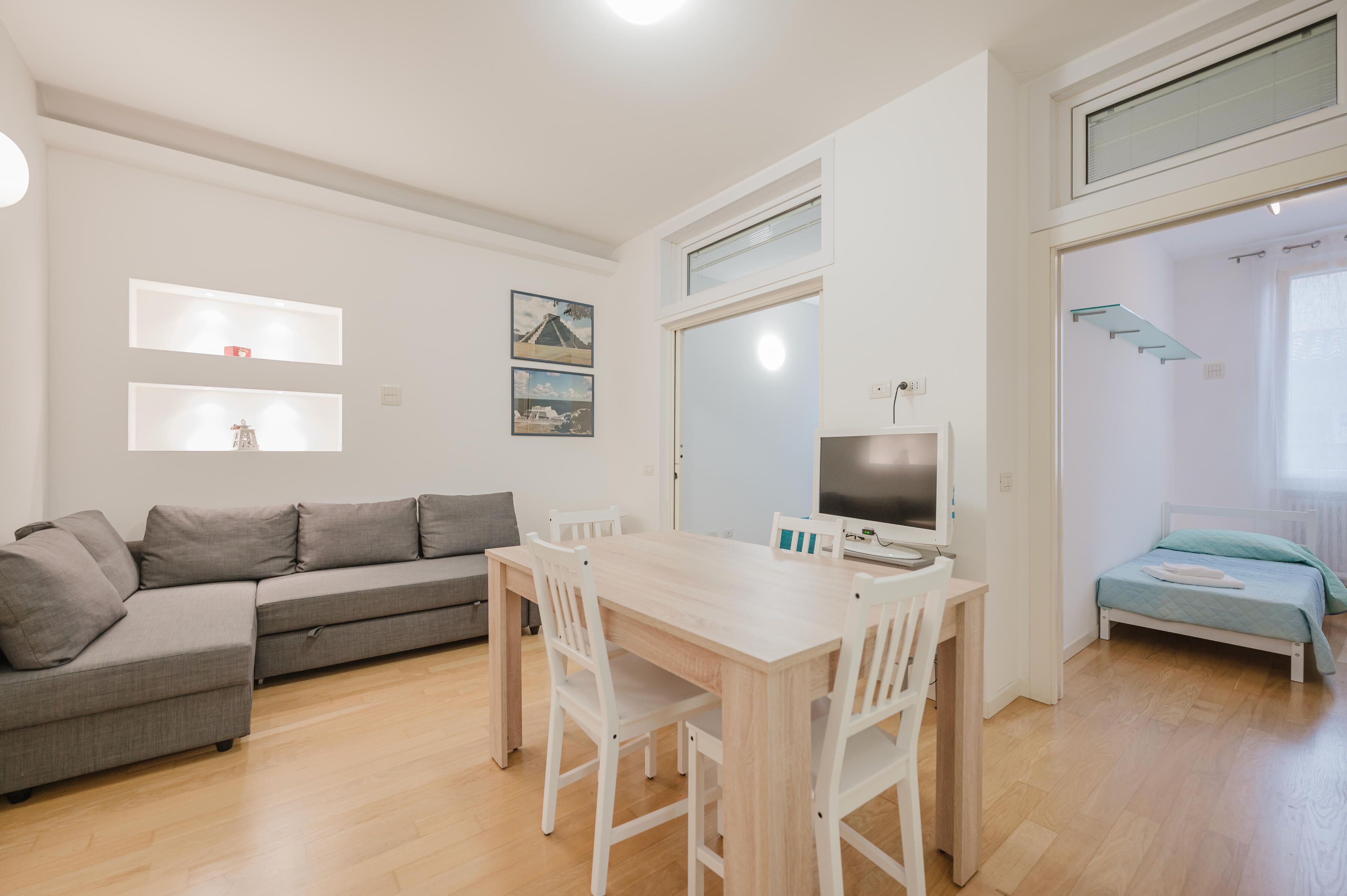 Standard Apartment, Courtyard View | Private kitchen | Fridge, oven, stovetop, espresso maker