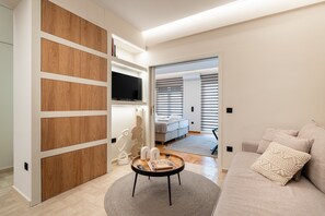 2 dormitorios, tabla de planchar con plancha, wifi y ropa de cama