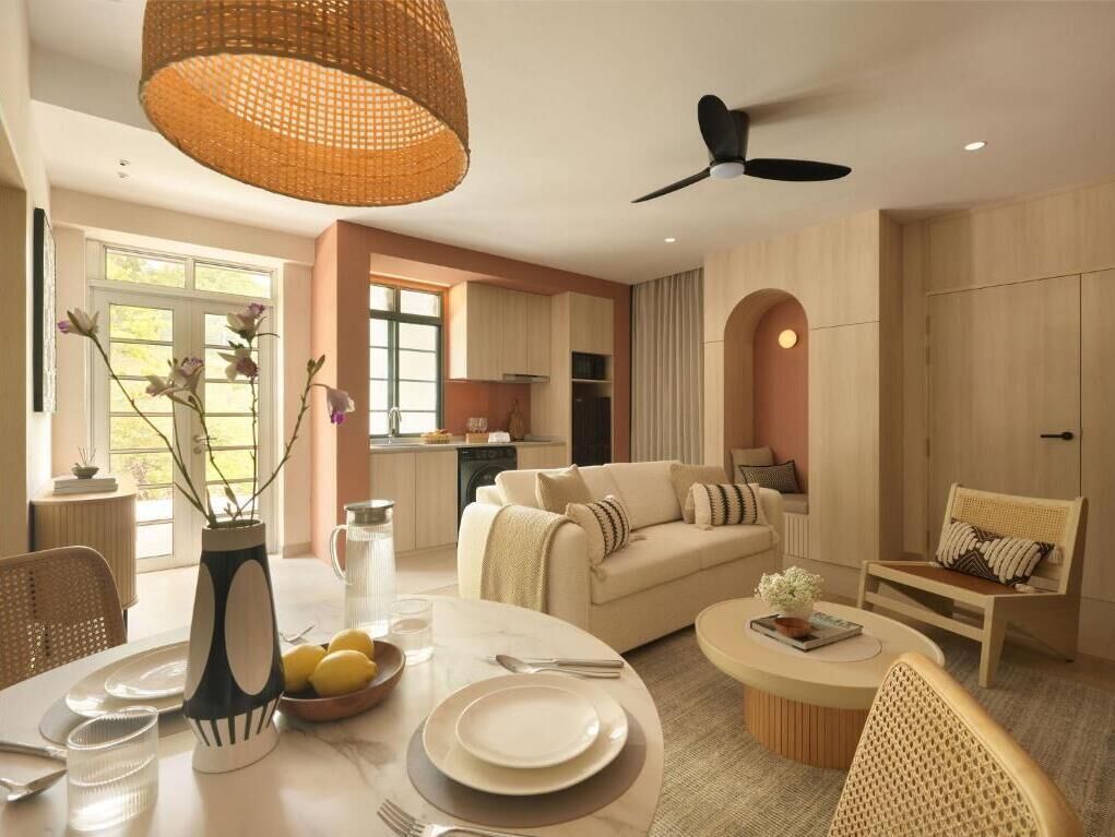 Departamento familiar, vista al patio | Área de sala de estar