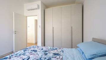 Appartement Supérieur, vue cour intérieure