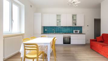 Appartement Supérieur, vue cour intérieure | Cuisine privée