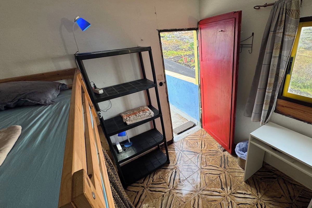 Gemeinsamer Basic-Schlafsaal, Gemischter Schlafsaal, Meerseite