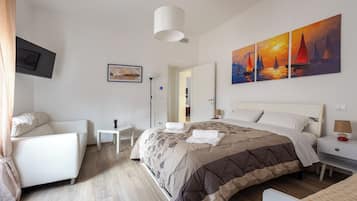 Leilighet, balkong, bakgårdsutsikt