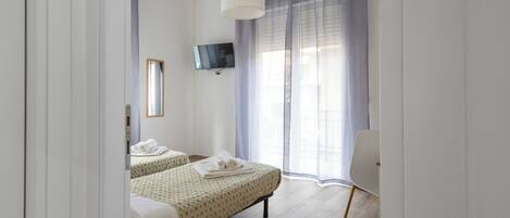 Apartment, Balcony, Courtyard View