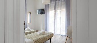 Nadia Flat - 10 minutes from the beach