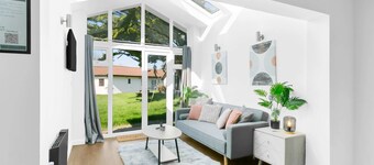 Lovely 2BR Holiday Chalet Near Sidmouth - Sleeps 6