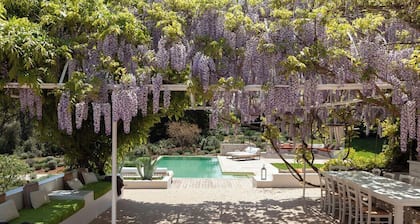 Dimora dei Semplici - Luxury Trulli Estate with Private Pool & Dining Experience